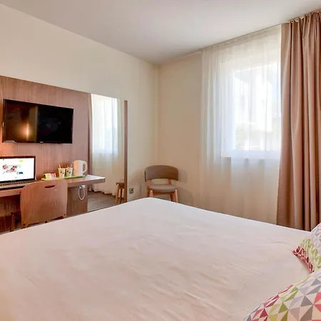 Campanile Jean De Luz ホテル