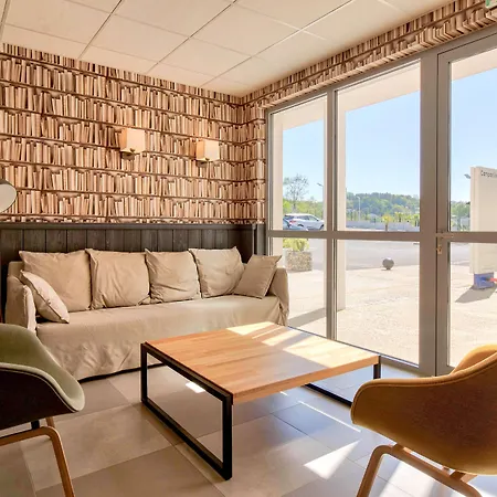 Hotel Campanile Jean De Luz
