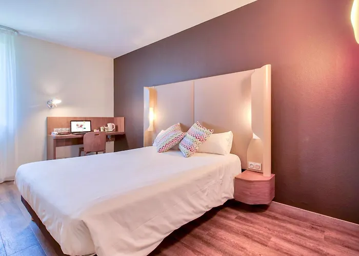 Campanile Prime - Jean De Luz Otel 3*