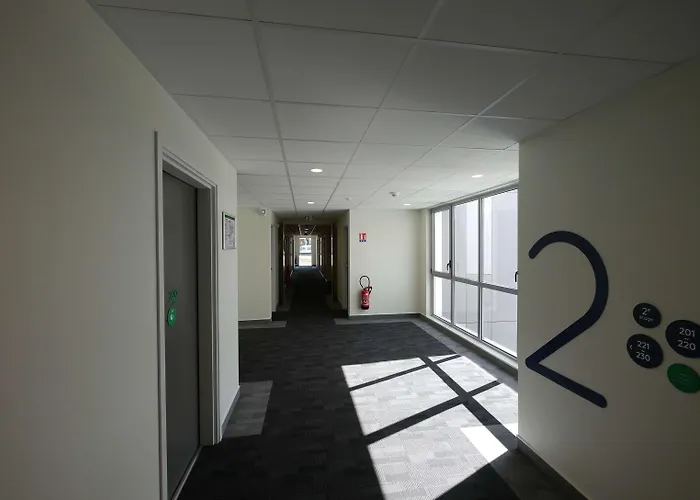 Campanile Prime - Jean De Luz Otel