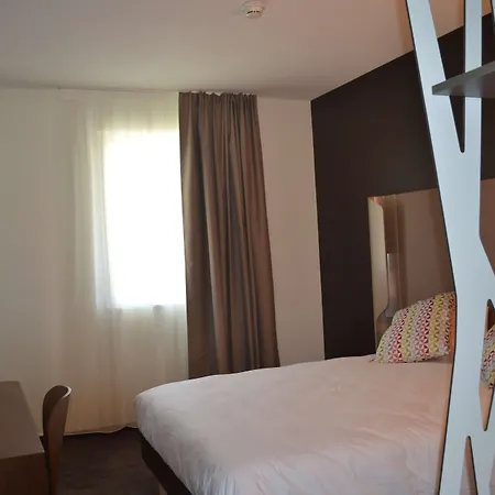 Campanile Jean De Luz سان جان دو لوز